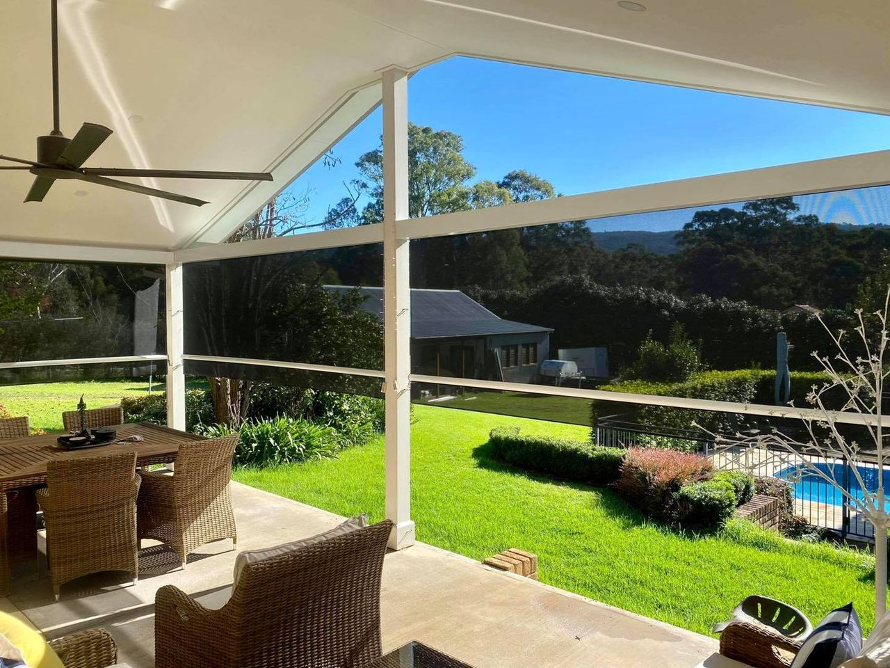 Best Outdoor Blinds & Awnings Brisbane Cafe Blinds Brisbane